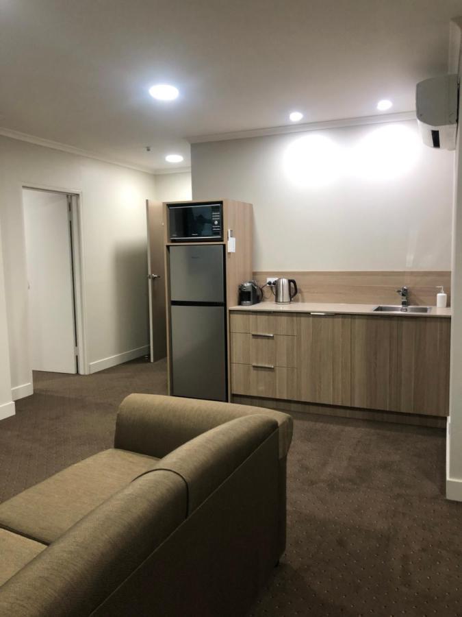 The Lighthouse Hotel Ulverstone Extérieur photo