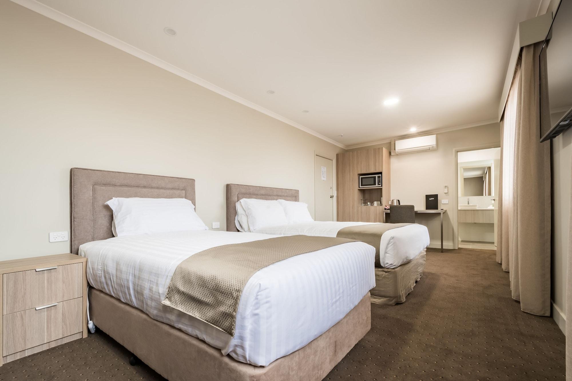 The Lighthouse Hotel Ulverstone Extérieur photo