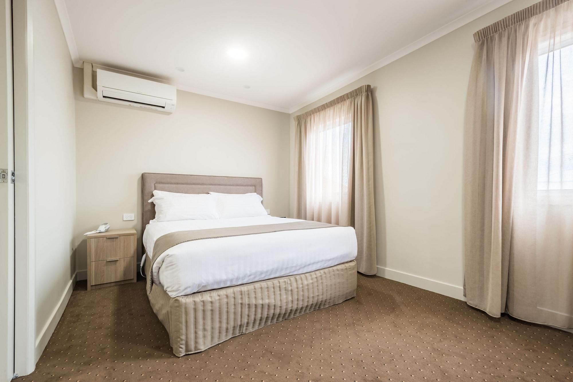 The Lighthouse Hotel Ulverstone Extérieur photo