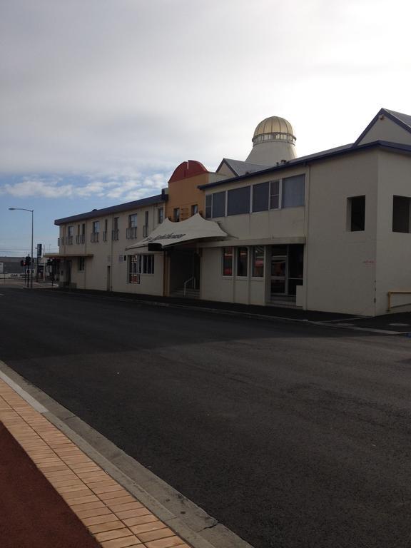 The Lighthouse Hotel Ulverstone Extérieur photo