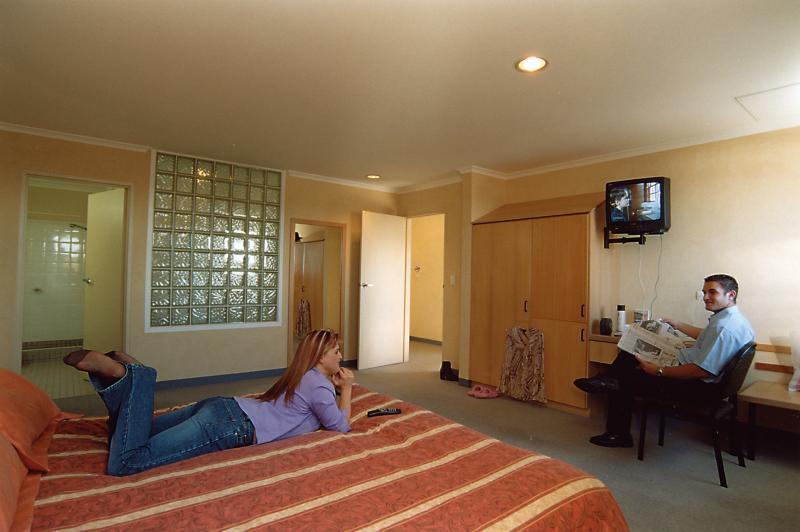 The Lighthouse Hotel Ulverstone Extérieur photo
