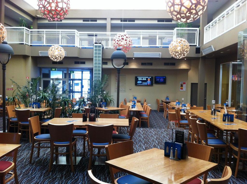 The Lighthouse Hotel Ulverstone Extérieur photo
